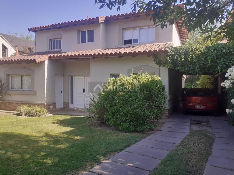 Casa en Venta en Guaymallen, Mendoza