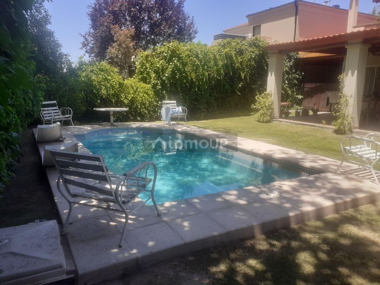 Casa en Venta en Guaymallen, Mendoza