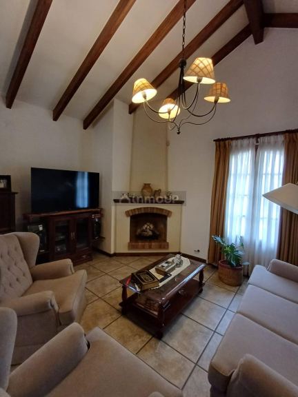 Casa en Venta en Guaymallen, Mendoza
