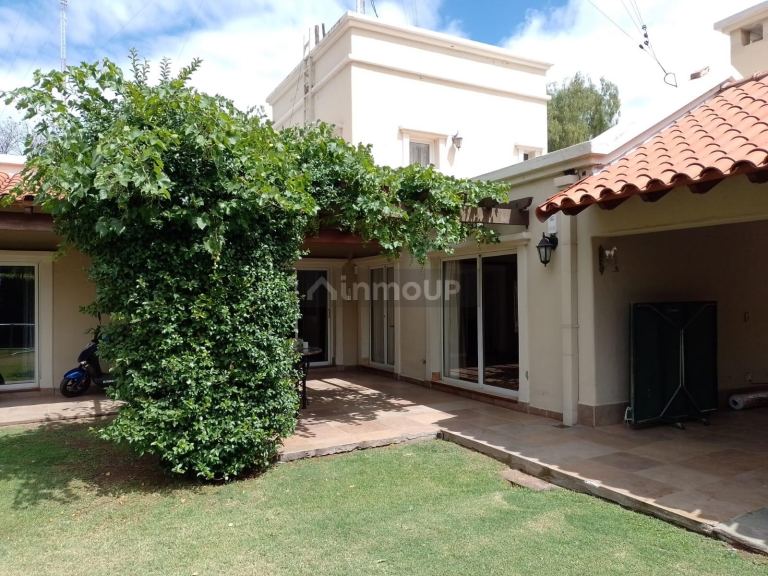 Casa en Venta en Lujan de Cuyo, Mendoza