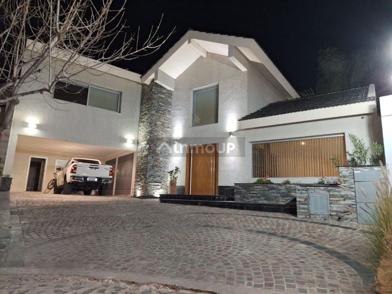 Casa en Venta en Guaymallen, Mendoza