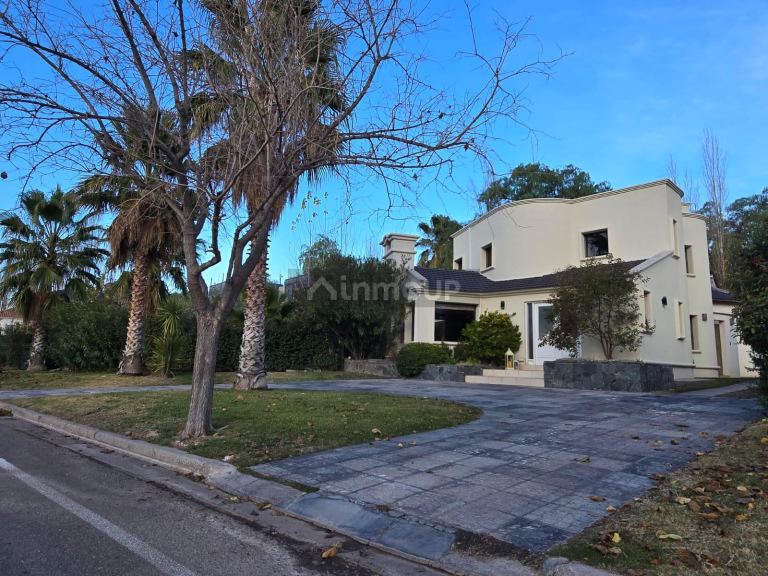 Casa en Venta en Lujan de Cuyo, Mendoza