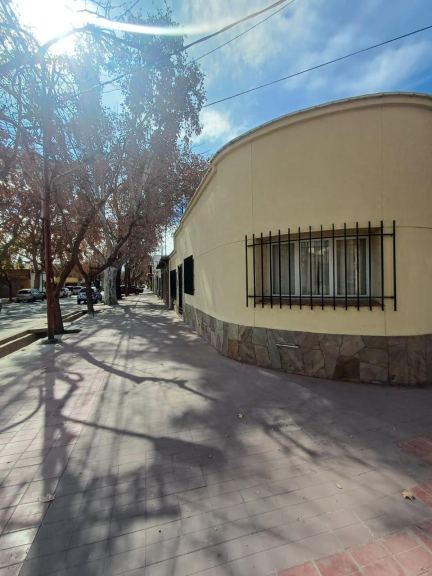 Casa en Alquiler en Capital, Mendoza