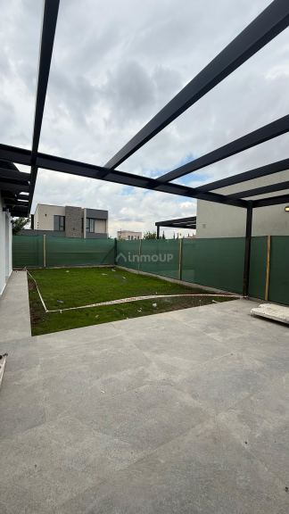 Casa en Alquiler en Lujan de Cuyo, Mendoza