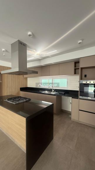 Casa en Alquiler en Lujan de Cuyo, Mendoza