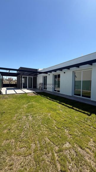 Casa en Alquiler en Lujan de Cuyo, Mendoza