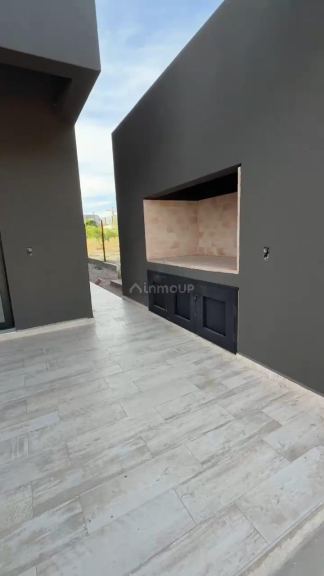 Casa en Alquiler en Lujan de Cuyo, Mendoza