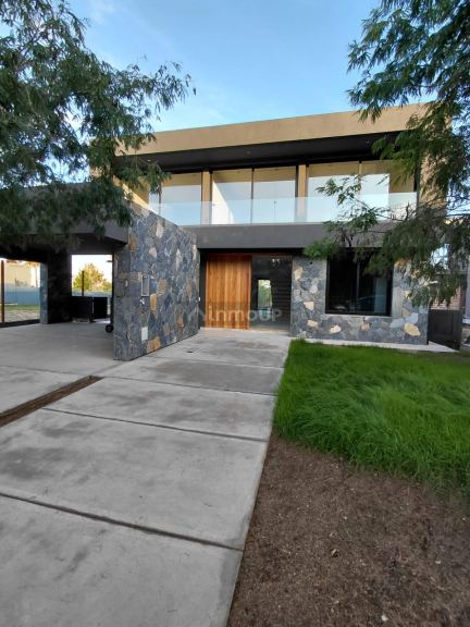 Casa en Alquiler en Lujan de Cuyo, Mendoza