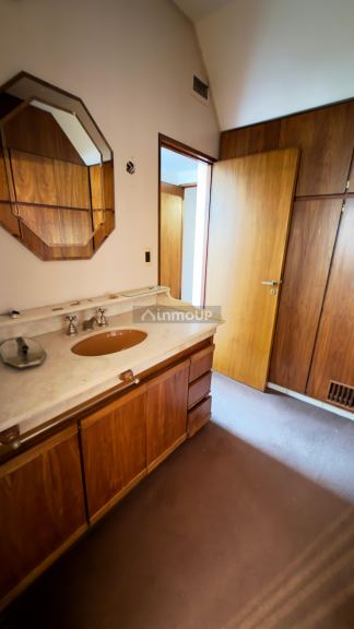Casa en Venta en Capital, Mendoza - USD 220.000 | Inmoup - 17