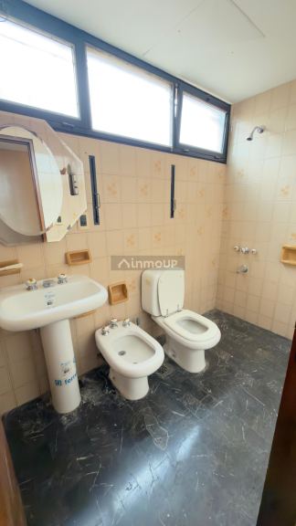 Casa en Venta en Capital, Mendoza - USD 220.000 | Inmoup - 10