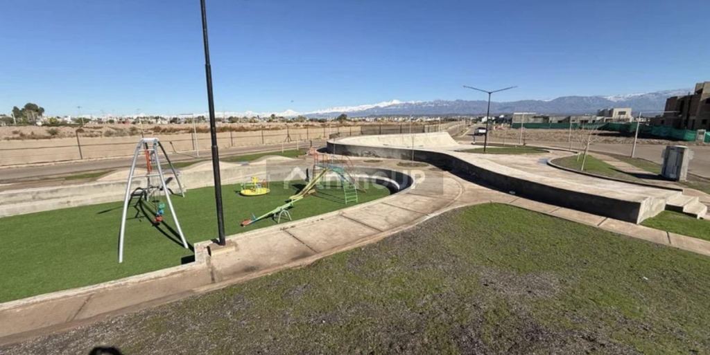 Lote en Venta en Maipu, Mendoza
