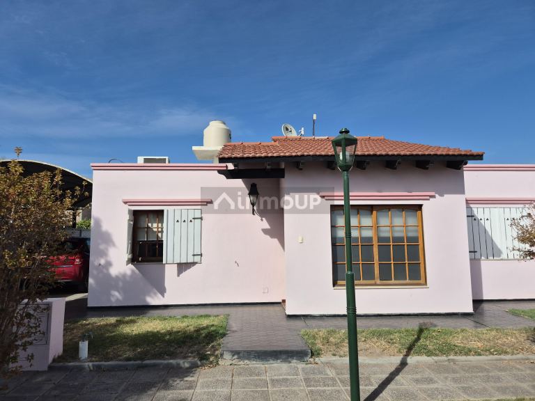 Casa en Venta en Rawson, San Juan