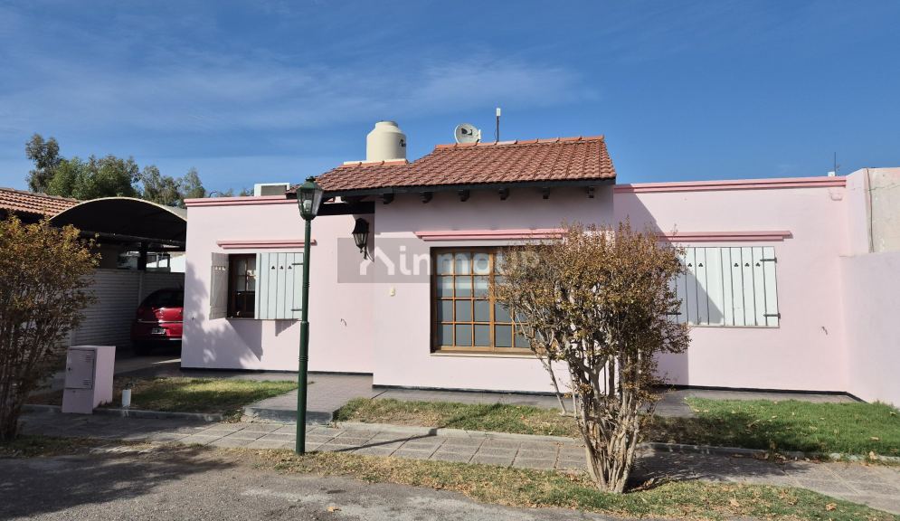 Casa en Venta en Rawson, San Juan