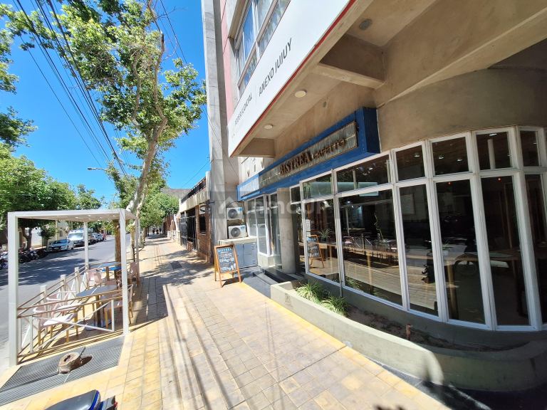 Negocio en Venta en Capital, San Juan