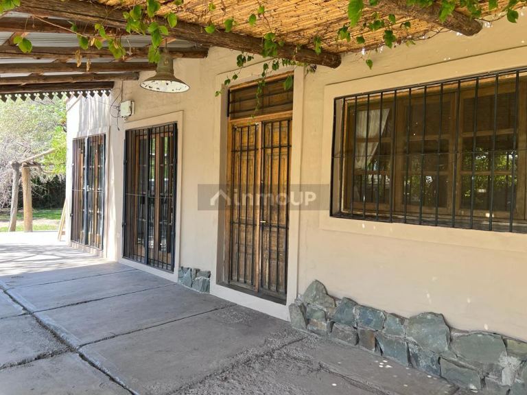 Casa en Venta en Maipu, Mendoza
