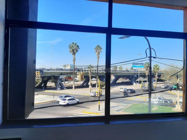 Local Comercial en Alquiler en Capital, Mendoza