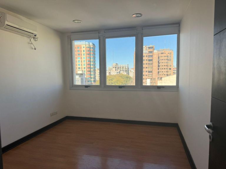 Oficina en Venta en Capital, Mendoza