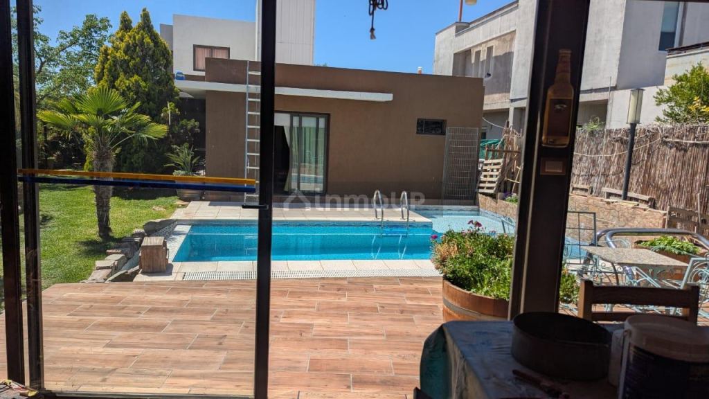 Casa en Venta en Guaymallen, Mendoza