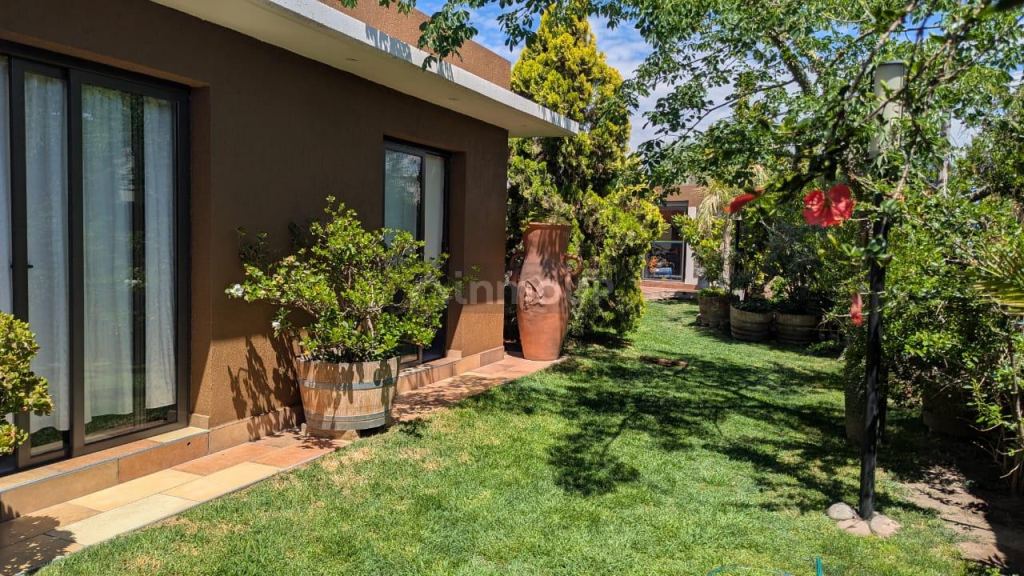 Casa en Venta en Guaymallen, Mendoza