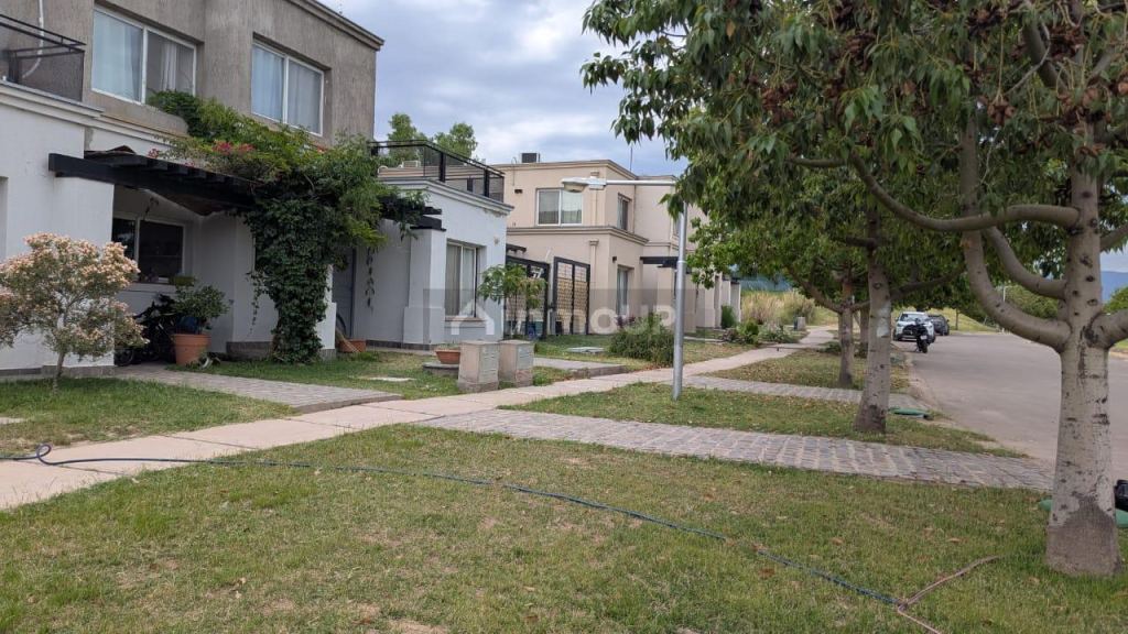Casa en Alquiler en Maipu, Mendoza