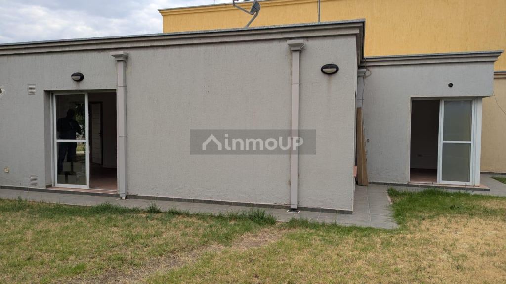 Casa en Alquiler en Maipu, Mendoza