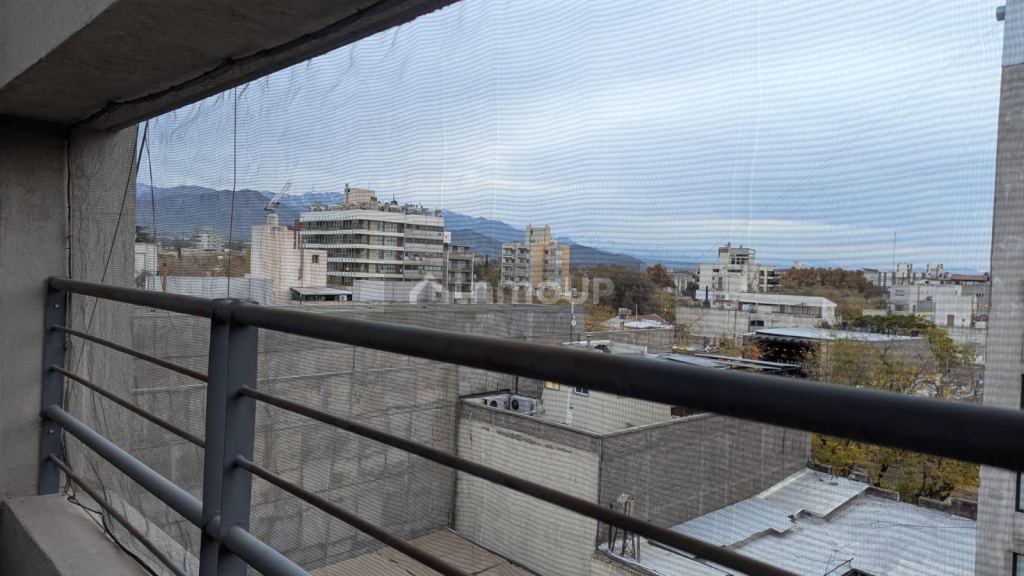 Departamento en Alquiler en Capital, Mendoza