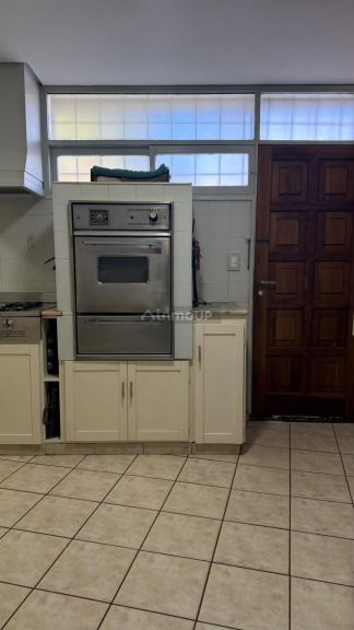 Casa en Venta en Capital, Mendoza - USD 130.000 | Inmoup - 8