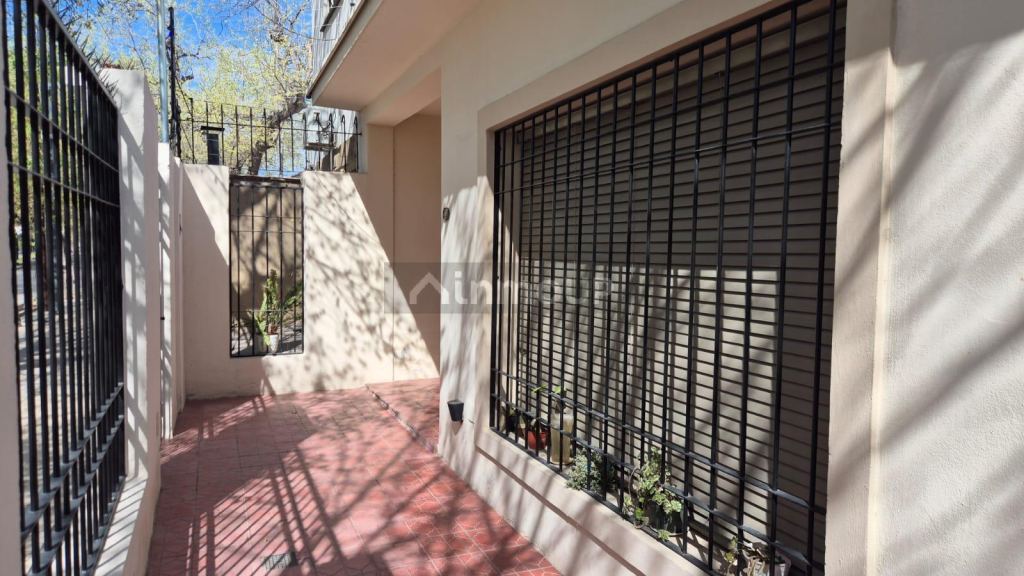 Casa en Venta en Capital, Mendoza - USD 85.000 | Inmoup - 25