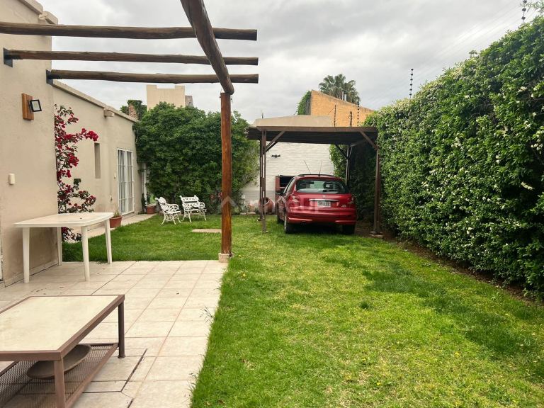 Casa en Venta en Las Heras, Mendoza