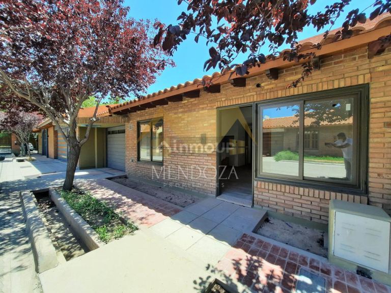 Casa en Venta en Guaymallen, Mendoza
