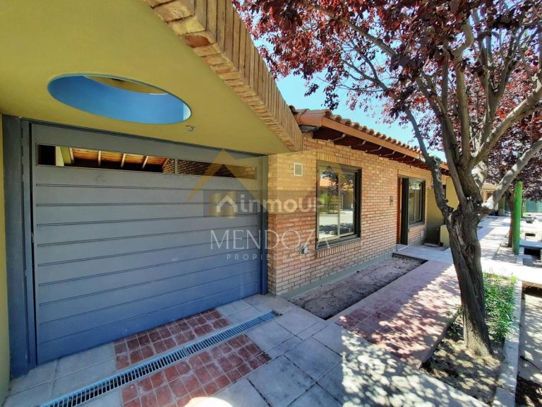 Casa en Venta en Guaymallen, Mendoza