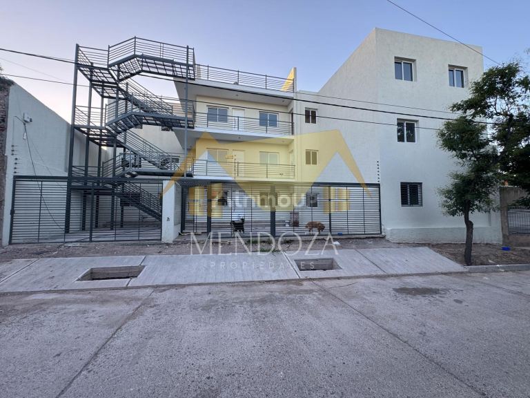 Departamento en Venta en Godoy Cruz, Mendoza