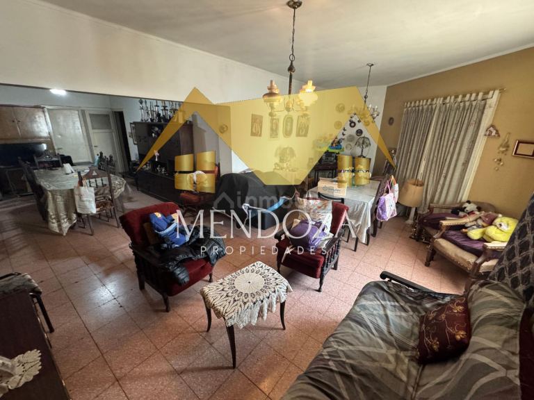 Casa en Venta en Guaymallen, Mendoza