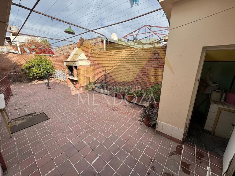 Casa en Venta en Guaymallen, Mendoza