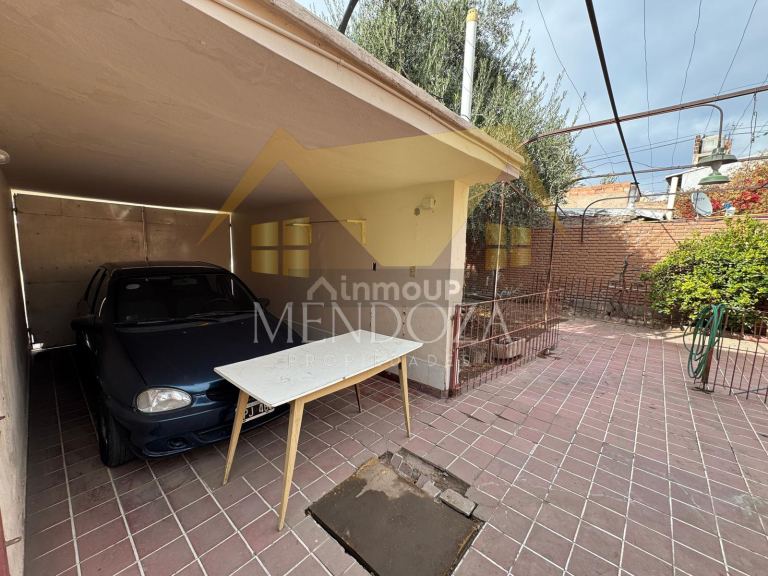 Casa en Venta en Guaymallen, Mendoza