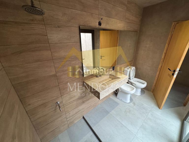 Casa en Venta en Maipu, Mendoza