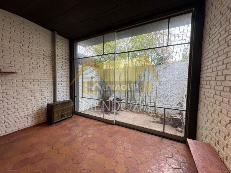 Oficina en Alquiler en Godoy Cruz, Mendoza - $ 1.000.000 | Inmoup - 15