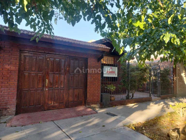 Casa en Venta en Guaymallen, Mendoza