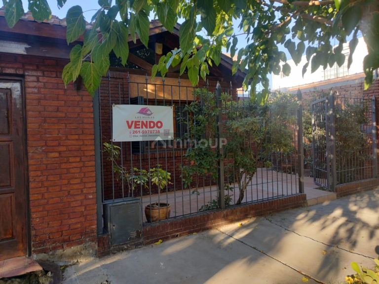 Casa en Venta en Guaymallen, Mendoza