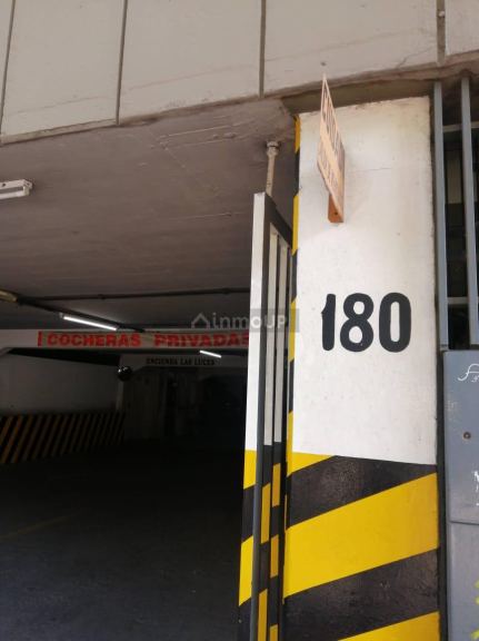 Cochera en Venta en Capital, Mendoza
