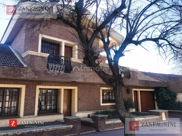 San Martin Almirante Brown al 600