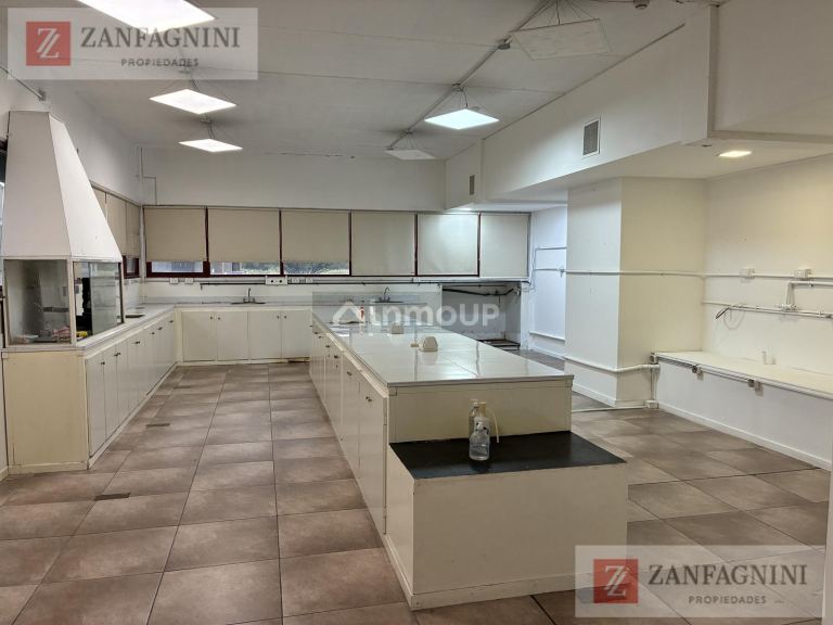 Galpon en Alquiler en Lujan de Cuyo, Mendoza - USD 15.000 | Inmoup - 15