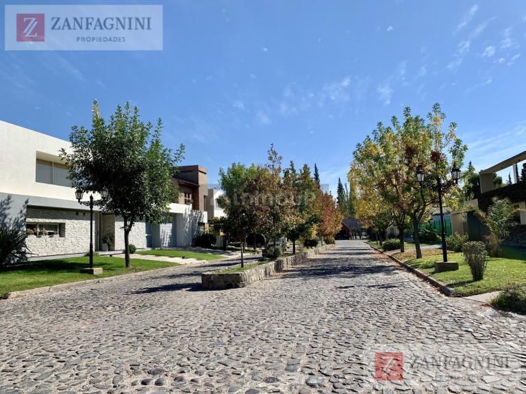 Guaymallen Barrio Del Pilar