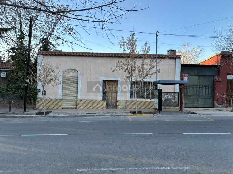 Lujan de Cuyo Italia y Besares