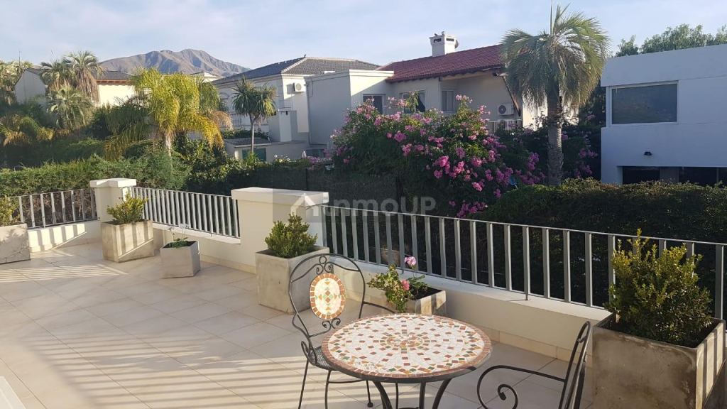 Casa en Venta en Capital, Mendoza