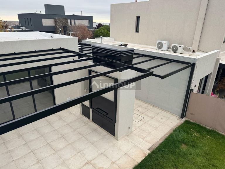 Casa en Venta en Las Heras, Mendoza