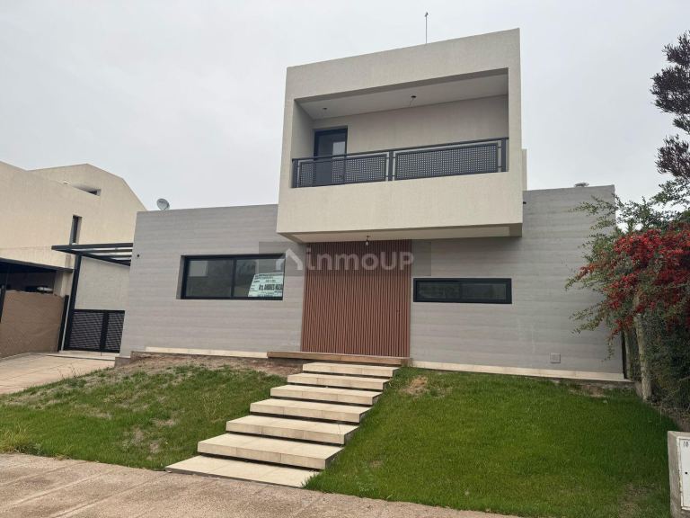 Casa en Venta en Las Heras, Mendoza