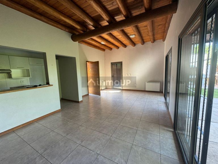 Casa en Alquiler en Lujan de Cuyo, Mendoza