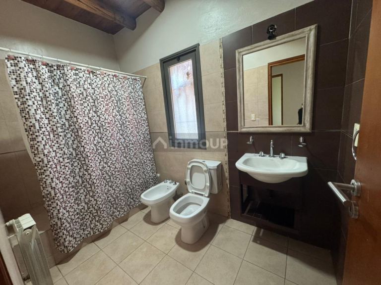 Casa en Alquiler en Lujan de Cuyo, Mendoza