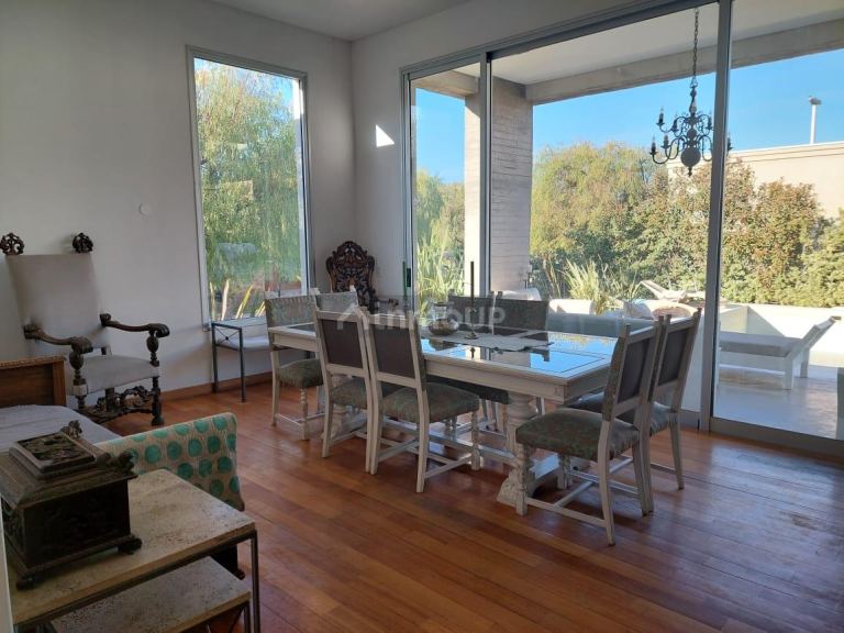 Casa en Alquiler en Capital, Mendoza